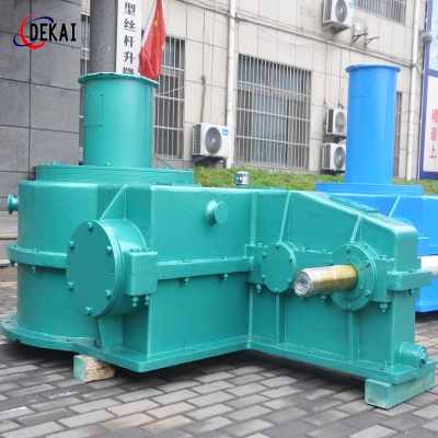 鋼廠配套軋機(jī)壓下減速機(jī)